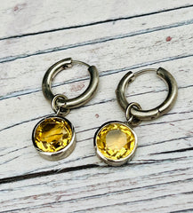 Huggie hoops in solid gold