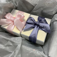 Solid Gold Botanical Ivy Pendant