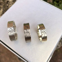 Women's star map ring with diamonds