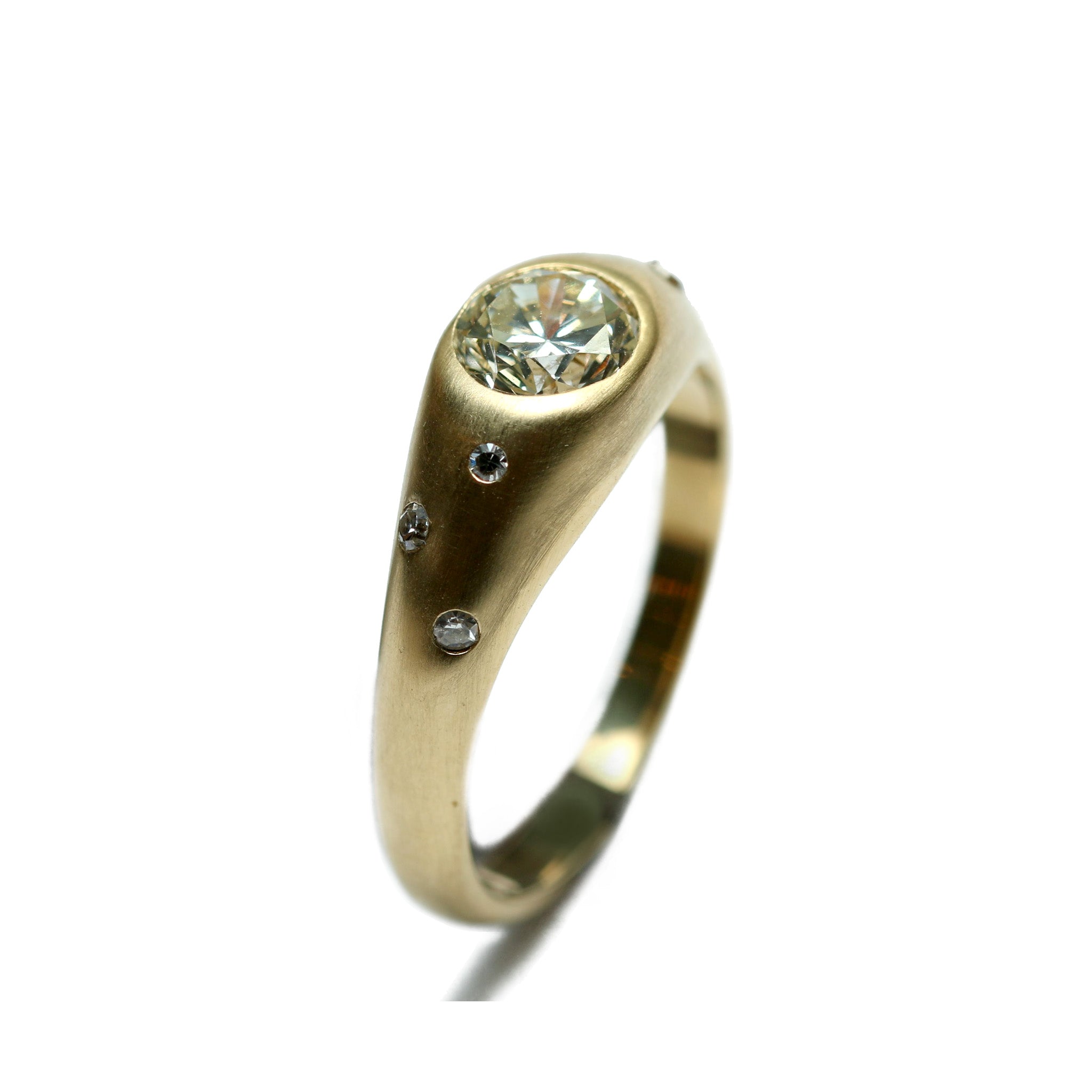 Gold gypsy style diamond ring