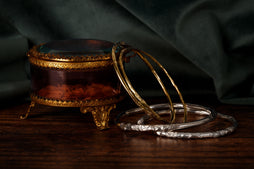 Solid Gold Underwater Treasure Bangle